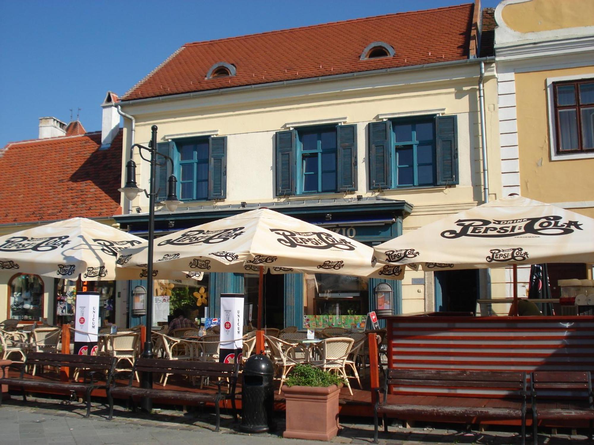 Kőszeg Portre Panzio酒店 外观 照片